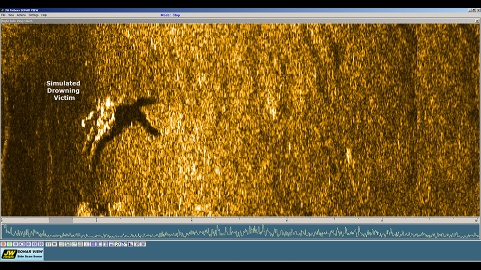 Sonar image of drowning victim using a JW Fishers’ 600 kHz towfish